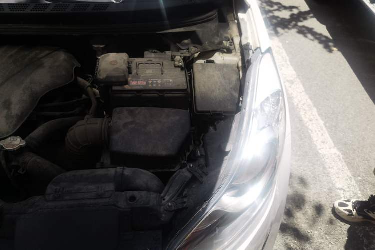 Used Hyundai Elantra (5th Generation / Langdong) 2013 1.6L Automatic Leading Model Engine Bay Left