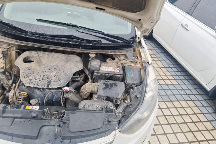 Used Hyundai Elantra (5th Generation / Langdong) 2013 1.6L Automatic Leading Model Engine Bay Left