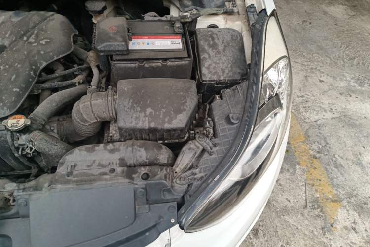 Used Hyundai Elantra (5th Generation / Langdong) 2013 1.6L Automatic Luxury Model Engine Bay Left