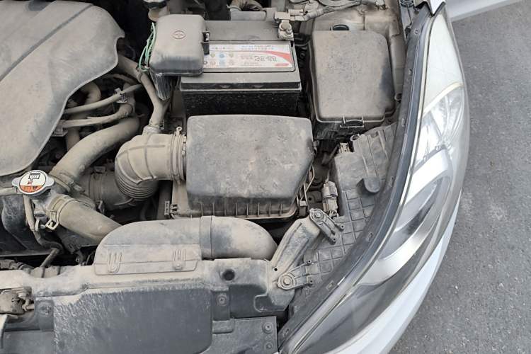 Used Hyundai Elantra (5th Generation / Langdong) 2013 1.6L Automatic Luxury Model Engine Bay Left