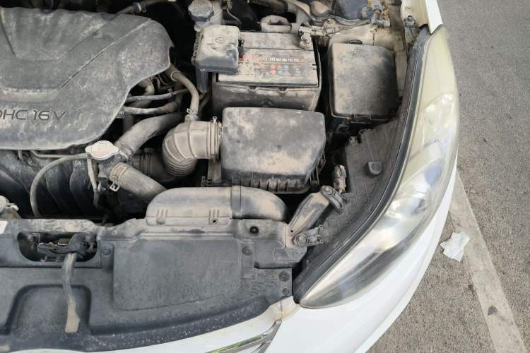 Used Hyundai Elantra (5th Generation / Langdong) 2013 1.6L Automatic Leading Model Engine Bay Left