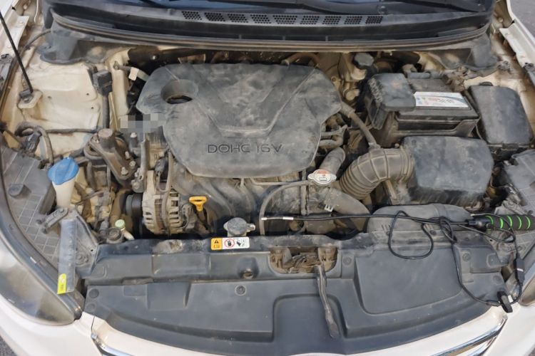 Used Hyundai Elantra (5th Generation / Langdong) 2013 1.6L Automatic Leading Model Engine Bay