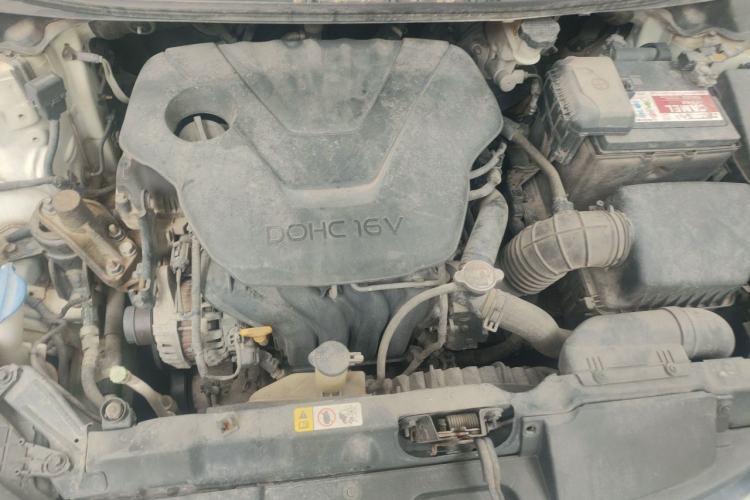 Used Hyundai Elantra (5th Generation / Langdong) 2013 1.6L Automatic Luxury Model Engine Bay