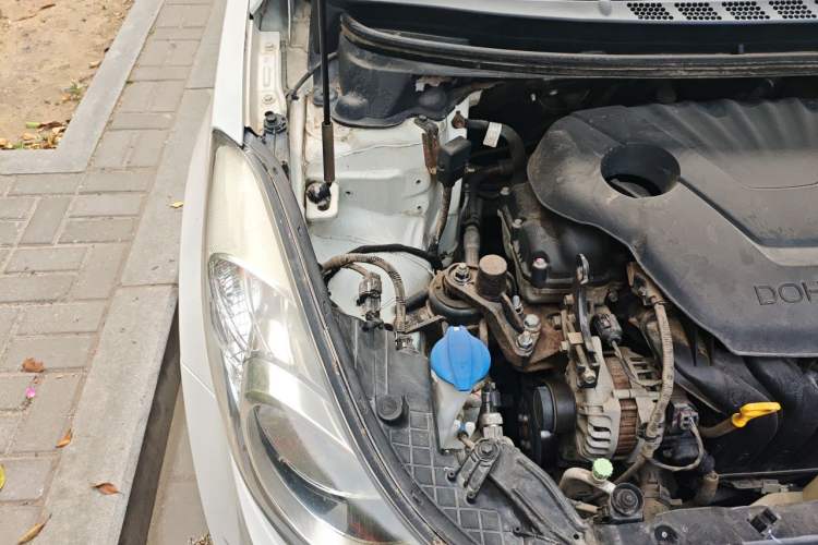 Used Hyundai Elantra (5th Generation / Langdong) 2013 1.6L Automatic Leading Model Engine Bay Right