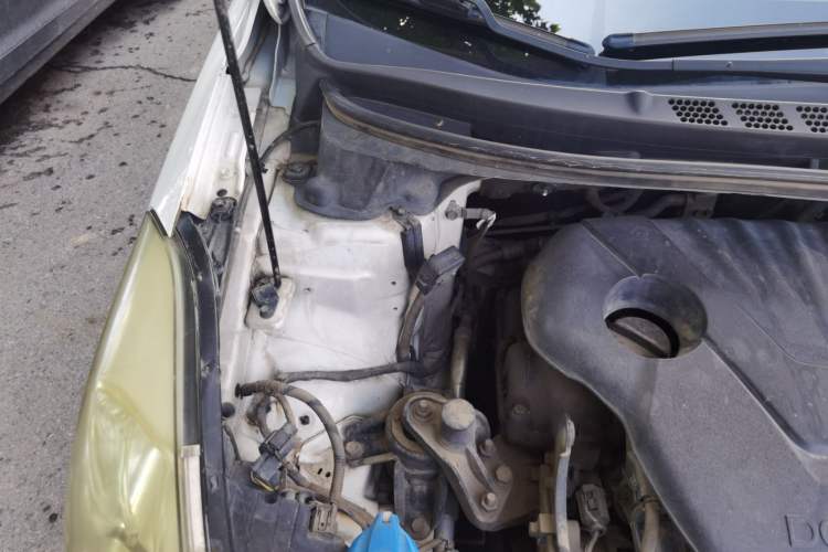Used Hyundai Elantra (5th Generation / Langdong) 2013 1.6L Automatic Luxury Model Engine Bay Right