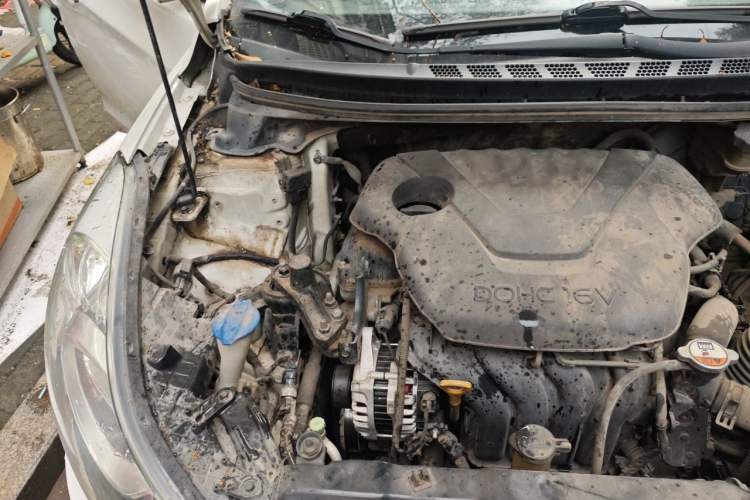 Used Hyundai Elantra (5th Generation / Langdong) 2013 1.6L Automatic Leading Model Engine Bay Right