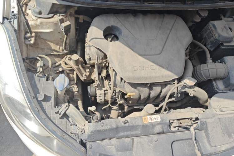 Used Hyundai Elantra (5th Generation / Langdong) 2013 1.6L Automatic Leading Model Engine Bay Right