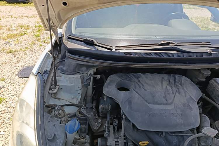 Used Hyundai Elantra (5th Generation / Langdong) 2013 1.6L Automatic Luxury Model Engine Bay Right