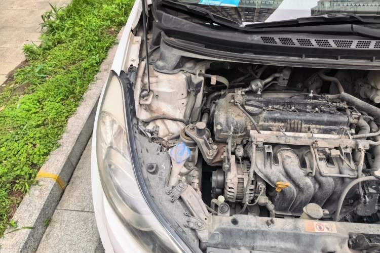 Used Hyundai Elantra (5th Generation / Langdong) 2013 1.6L Automatic Leading Model Engine Bay Right