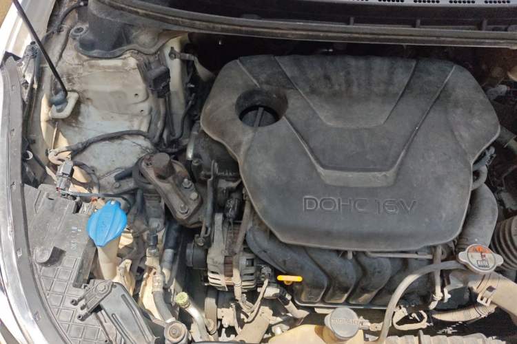 Used Hyundai Elantra (5th Generation / Langdong) 2013 1.6L Automatic Leading Model Engine Bay Right