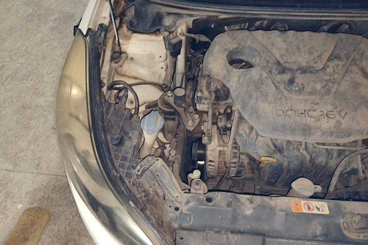 Used Hyundai Elantra (5th Generation / Langdong) 2013 1.6L Automatic Leading Model Engine Bay Right