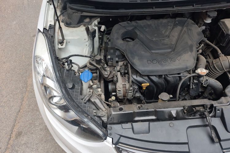 Used Hyundai Elantra (5th Generation / Langdong) 2013 1.6L Automatic Leading Model Engine Bay Right