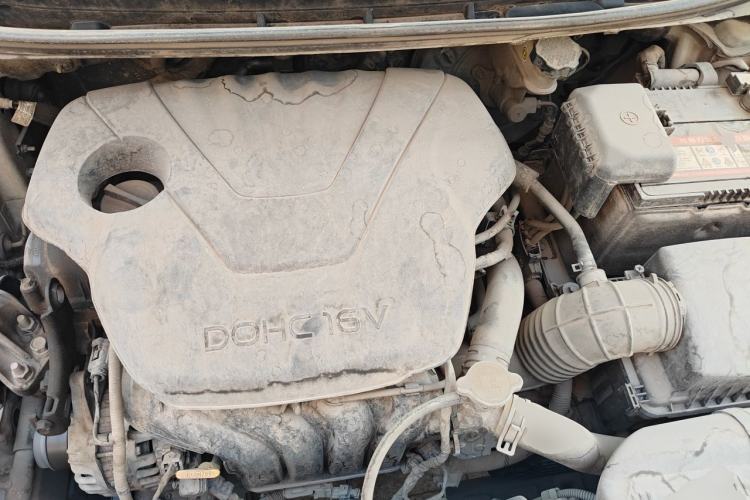 Used Hyundai Elantra (5th Generation / Langdong) 2013 1.6L Automatic Luxury Model Engine Bay