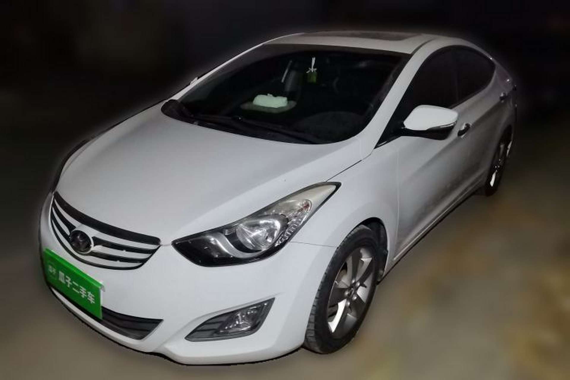 Used Hyundai Elantra (5th Generation / Langdong) 2013 1.6L Automatic Luxury Model Front Left 45 Deg