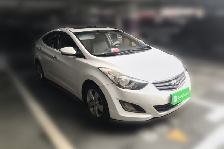Used Hyundai Elantra (5th Generation / Langdong) 2013 1.6L Automatic Leading Model Front Right 45 Deg