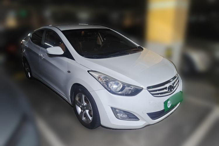 Used Hyundai Elantra (5th Generation / Langdong) 2013 1.6L Automatic Leading Model Front Right 45 Deg