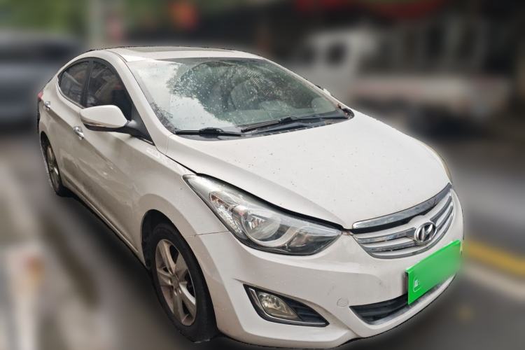 Used Hyundai Elantra (5th Generation / Langdong) 2013 1.6L Automatic Leading Model Front Right 45 Deg