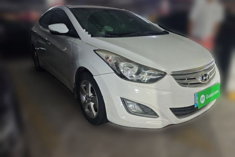 Used Hyundai Elantra (5th Generation / Langdong) 2013 1.6L Automatic Luxury Model Front Right 45 Deg
