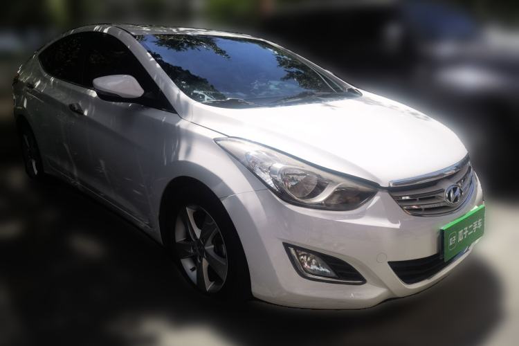 Used Hyundai Elantra (5th Generation / Langdong) 2013 1.6L Automatic Leading Model Front Right 45 Deg