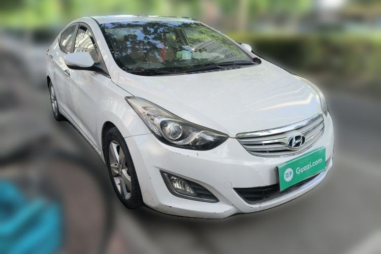 Used Hyundai Elantra (5th Generation / Langdong) 2013 1.6L Automatic Leading Model Front Right 45 Deg
