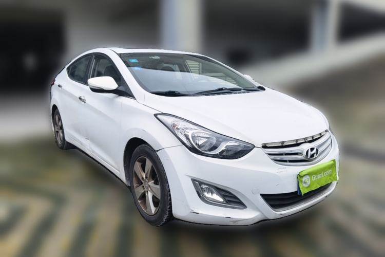 Used Hyundai Elantra (5th Generation / Langdong) 2013 1.6L Automatic Luxury Model Front Right 45 Deg