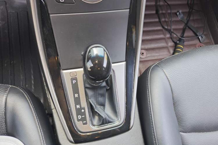 Used Hyundai Elantra (5th Generation / Langdong) 2013 1.6L Automatic Luxury Model Gear Lever