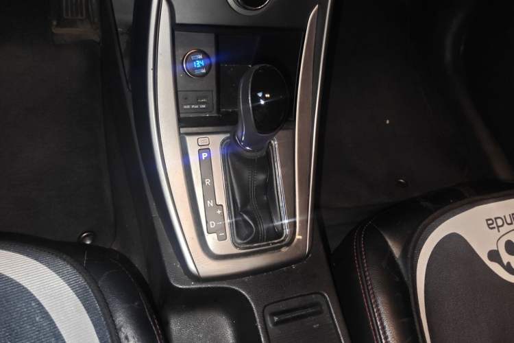 Used Hyundai Elantra (5th Generation / Langdong) 2013 1.6L Automatic Leading Model Gear Lever