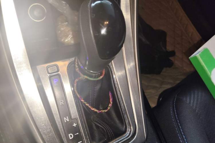Used Hyundai Elantra (5th Generation / Langdong) 2013 1.6L Automatic Leading Model Gear Lever