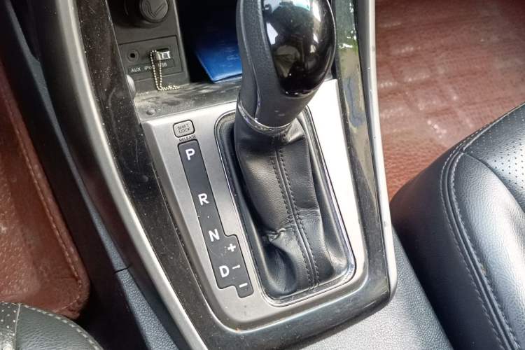 Used Hyundai Elantra (5th Generation / Langdong) 2013 1.6L Automatic Leading Model Gear Lever