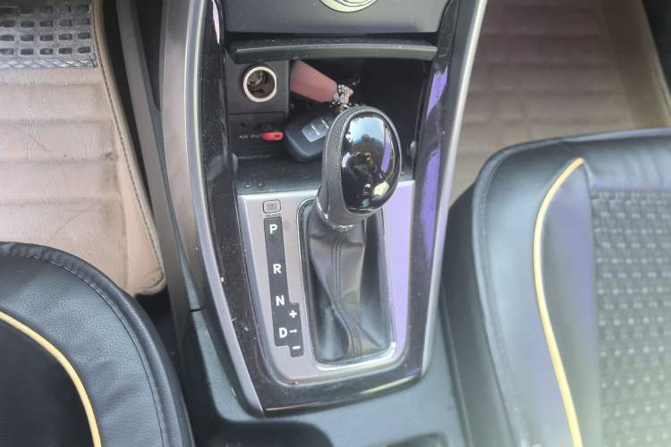 Used Hyundai Elantra (5th Generation / Langdong) 2013 1.6L Automatic Leading Model Gear Lever