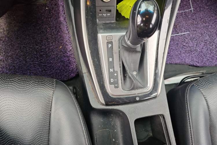 Used Hyundai Elantra (5th Generation / Langdong) 2013 1.6L Automatic Luxury Model Gear Lever