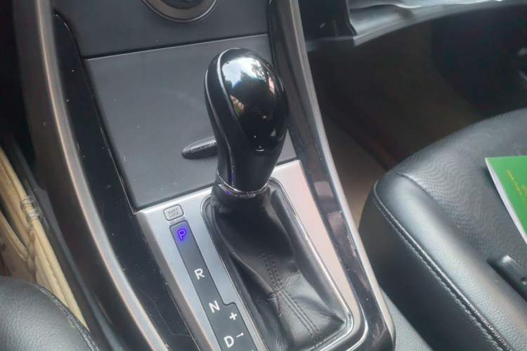 Used Hyundai Elantra (5th Generation / Langdong) 2013 1.6L Automatic Luxury Model Gear Lever