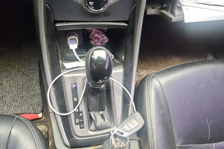 Used Hyundai Elantra (5th Generation / Langdong) 2013 1.6L Automatic Leading Model Gear Lever