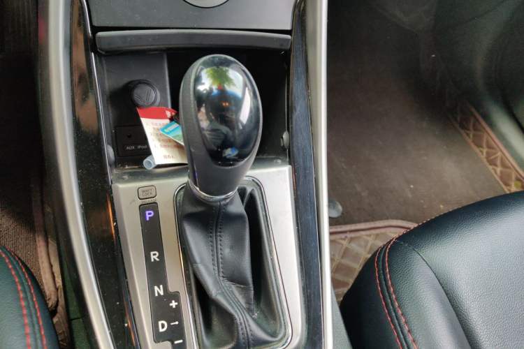 Used Hyundai Elantra (5th Generation / Langdong) 2013 1.6L Automatic Leading Model Gear Lever