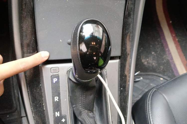Used Hyundai Elantra (5th Generation / Langdong) 2013 1.6L Automatic Leading Model Gear Lever