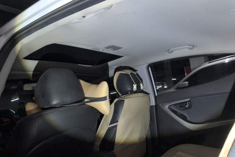 Used Hyundai Elantra (5th Generation / Langdong) 2013 1.6L Automatic Luxury Model Headliner