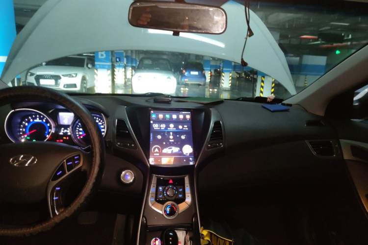 Used Hyundai Elantra (5th Generation / Langdong) 2013 1.6L Automatic Leading Model Headliner