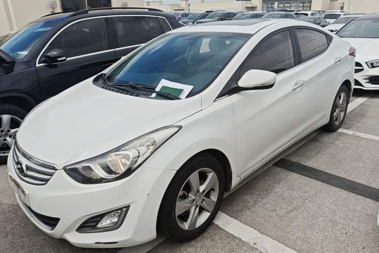 Used Hyundai Elantra (5th Generation / Langdong) 2013 1.6L Automatic Luxury Model Guazi used car, China used car export, Used car for sale, Used  cars, Cheapest cars for sale