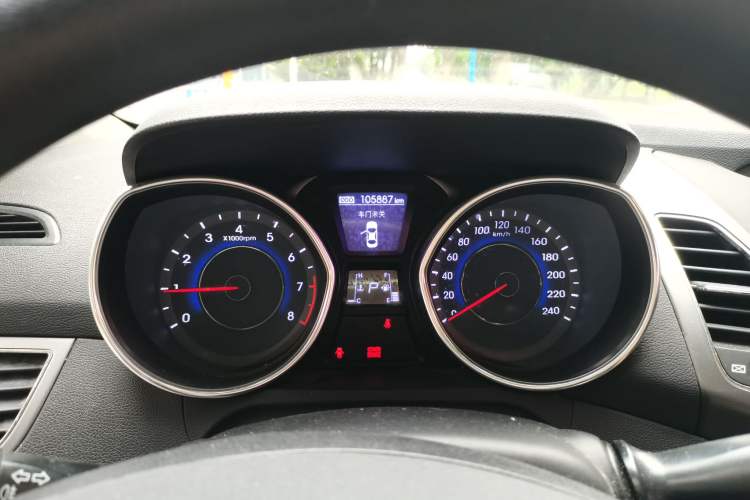 Used Hyundai Elantra (5th Generation / Langdong) 2013 1.6L Automatic Leading Model Instrument Cluster