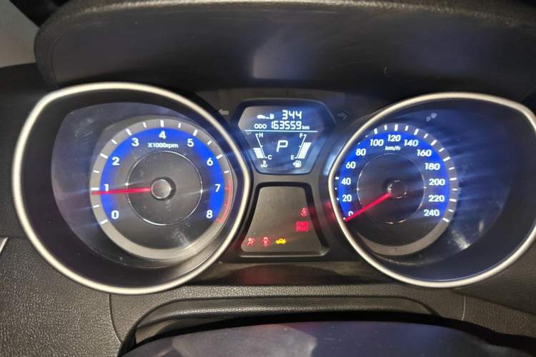 Used Hyundai Elantra (5th Generation / Langdong) 2013 1.6L Automatic Leading Model Instrument Cluster