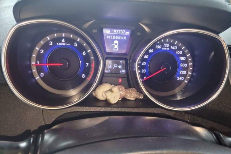 Used Hyundai Elantra (5th Generation / Langdong) 2013 1.6L Automatic Leading Model Instrument Cluster