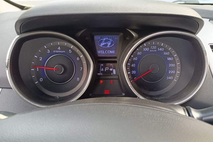 Used Hyundai Elantra (5th Generation / Langdong) 2013 1.6L Automatic Leading Model Instrument Cluster