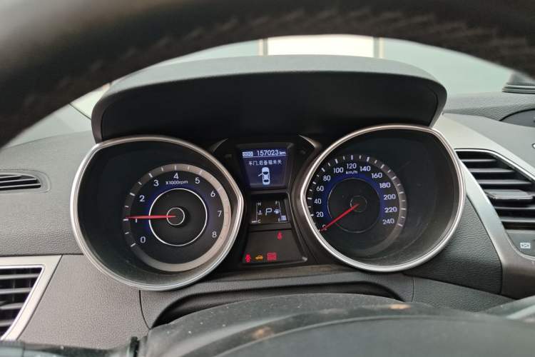 Used Hyundai Elantra (5th Generation / Langdong) 2013 1.6L Automatic Luxury Model Instrument Cluster