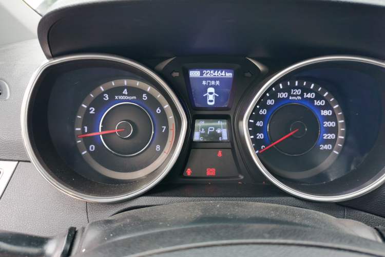 Used Hyundai Elantra (5th Generation / Langdong) 2013 1.6L Automatic Leading Model Instrument Cluster