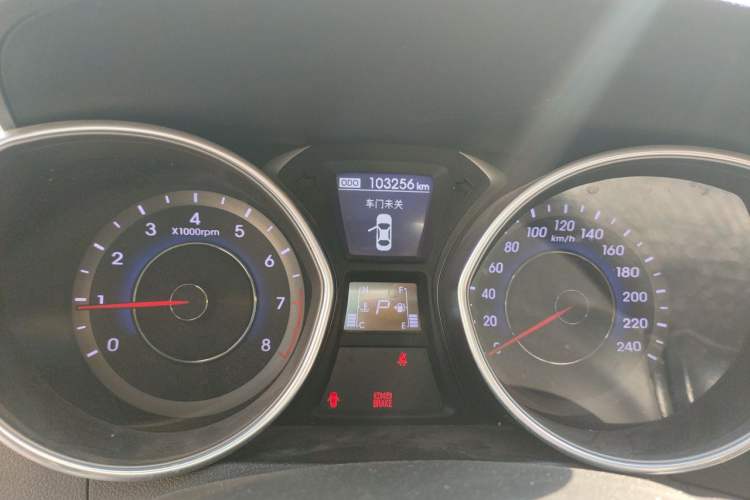 Used Hyundai Elantra (5th Generation / Langdong) 2013 1.6L Automatic Luxury Model Instrument Cluster