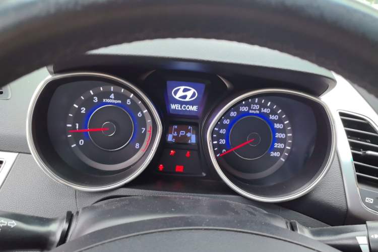 Used Hyundai Elantra (5th Generation / Langdong) 2013 1.6L Automatic Luxury Model Instrument Cluster