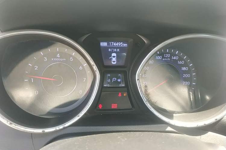 Used Hyundai Elantra (5th Generation / Langdong) 2013 1.6L Automatic Luxury Model Instrument Cluster