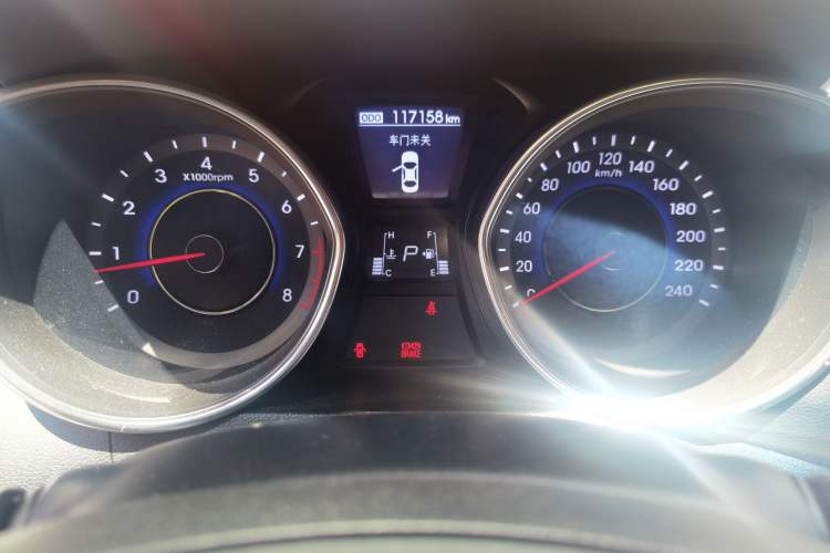 Used Hyundai Elantra (5th Generation / Langdong) 2013 1.6L Automatic Leading Model Instrument Cluster