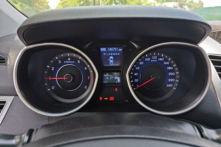Used Hyundai Elantra (5th Generation / Langdong) 2013 1.6L Automatic Leading Model Instrument Cluster