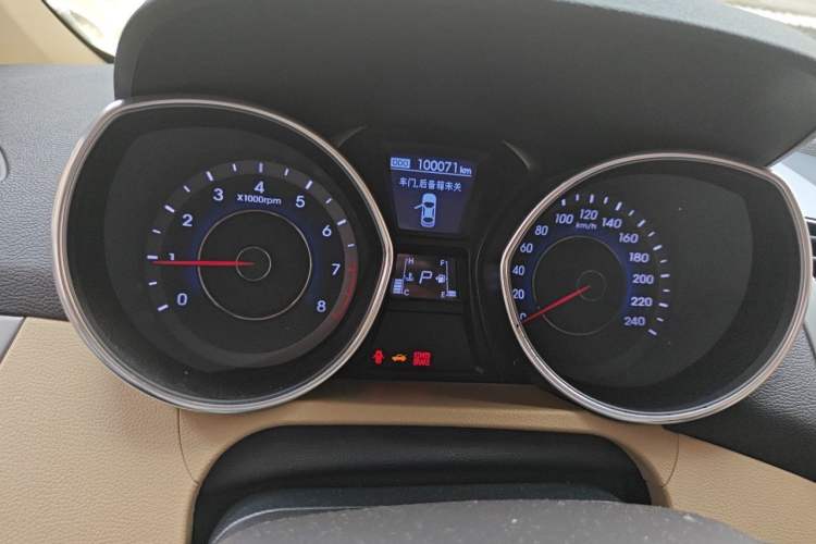 Used Hyundai Elantra (5th Generation / Langdong) 2013 1.6L Automatic Luxury Model Instrument Cluster